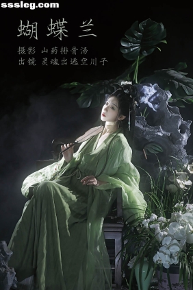 [YITUYU艺图语]2023.03.15 蝴蝶兰 灵魂出逃空川子[27P189M]