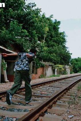 [YITUYU艺图语]2025.09.24 冲破束缚的男孩 阿耶同学[18P56M]