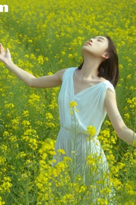 [YITUYU艺图语]2025.08.26 蝴蝶与油菜花 心洁[32P278M]