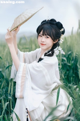 [YITUYU艺图语]2025.08.09 春天的麦田是一片绿色的海 1010[18P252M]