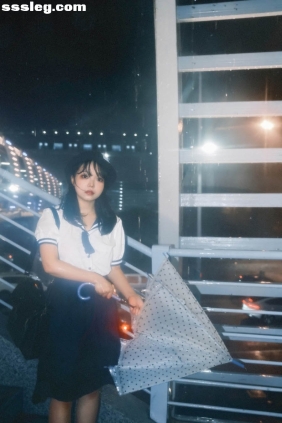 [YITUYU艺图语]2025.11.06 雨天 贝贝不睡觉[15P314M]