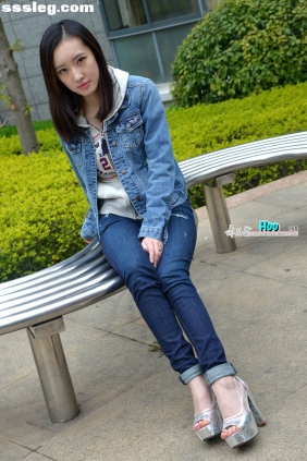 [赤足者] 莉莉 越来越成熟迷人[30P310M]