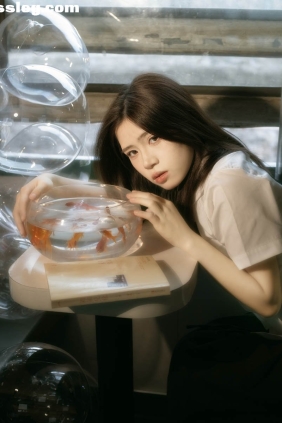 [YITUYU艺图语]2025.05.30 绿皮火车波波球 一粒金豆子[27P287M]