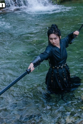 [YITUYU艺图语]2025.08.22 剑气凝波 楠楠[23P613M]