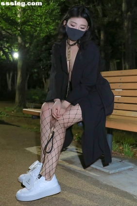 李佳 户外带字[47P256M]