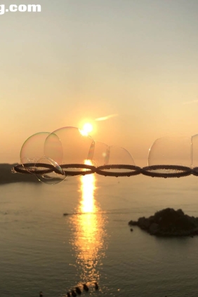 [YITUYU艺图语]2025.10.16 泡泡与朝阳 岭云[10P31M]