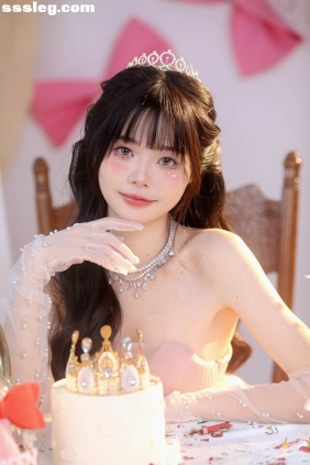 [YITUYU艺图语]2025.09.23 公主的生日 秋刀鱼[9P69M]