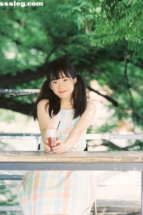 [YITUYU艺图语]2025.11.08 夏日气泡水 百变兔小樱[12P42M]