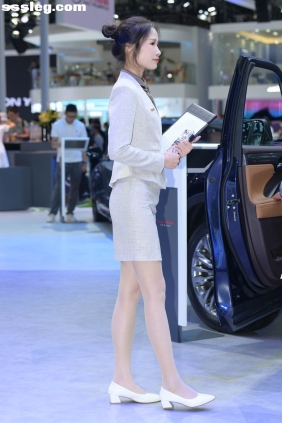 街拍作品 温婉OL迷人丝袜[112P3.11G]