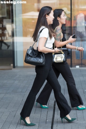 街拍作品 简约黑白搭配[97P1.69G]