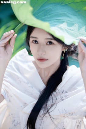 [YITUYU艺图语]2025.11.12 荷塘清风 白白[36P643M]