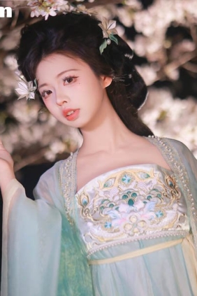 [YITUYU艺图语]2025.05.19 樱花与少女 肥肥[15P139M]