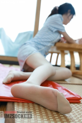 [MZSOCK爱美足] No.354 梓馨[111P+1V1.83G]