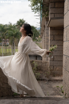 [YITUYU艺图语]2025.06.03 裙摆漫过时光的碎痕 小雨天气[18P222M]