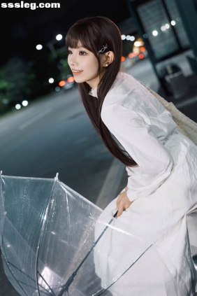 [YITUYU艺图语]2025.08.11 SONY A7C2直出人像 小新[16P66M]