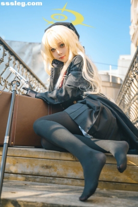 矢量鱼 笑面教授[37P556M]