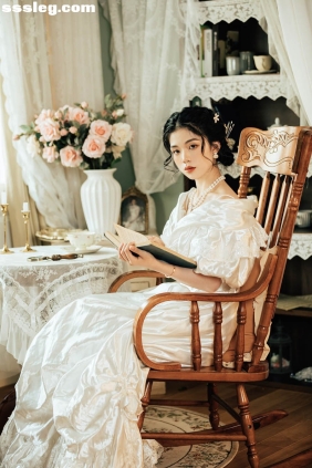 [YITUYU艺图语]2025.05.09 浪漫序章 萱萱[23P433M]