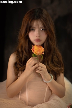 [YITUYU艺图语]2025.10.30 法式少女写真 小盛[11P159M]