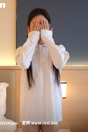 [ROSI写真]2025.12.02 NO.5111 [153P354M]