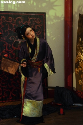 [YITUYU艺图语]2025.08.11 长眉红妆幽微烛火 桃迟[14P293M]