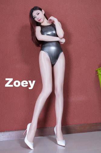 781Zoey-BddH.jpg