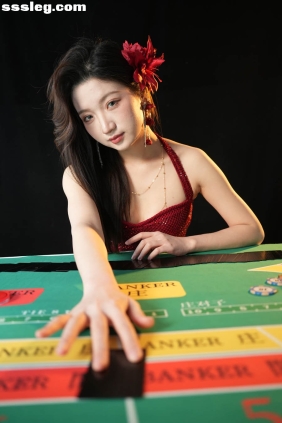 [YITUYU艺图语]2026.03.24 热烈红裙 曼曼DayToy[24P426M]
