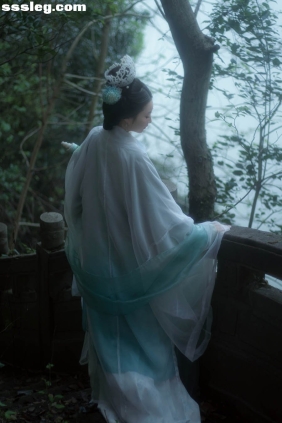 [YITUYU艺图语]2026.01.22 羽化而登仙 蔸小黄鸡[10P130M]