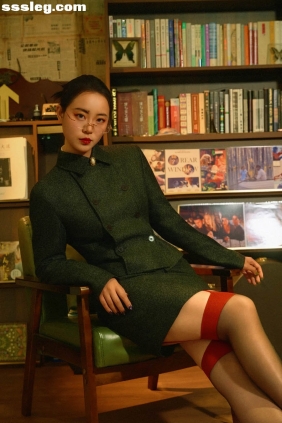[YITUYU艺图语]2026.04.05 旧时光里的优雅 熊仔[30P619M]