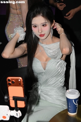 街拍作品 好迷人的婕妤[150P2.96G]