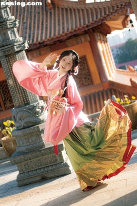 [YITUYU艺图语]2026.01.21 明制也能可可爱爱 蔸小黄鸡[9P127M]