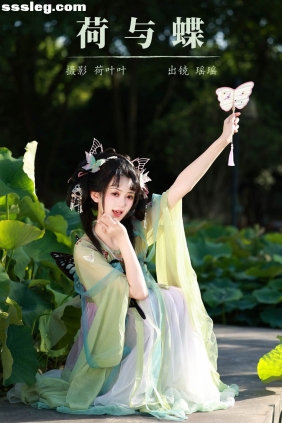 [YITUYU艺图语]2024.07.21 荷与蝶 软心糖[29P400M]