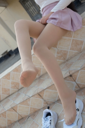 R15-038 肉丝大胸妹[96P606M]