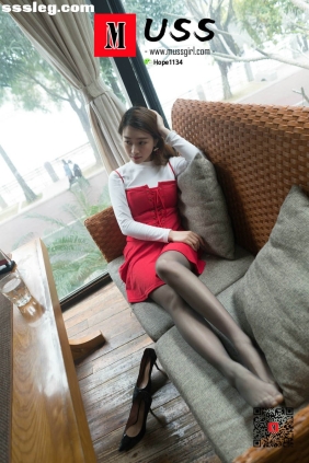 [MussGirl慕丝女郎] 第039期 小婕[93P293M]